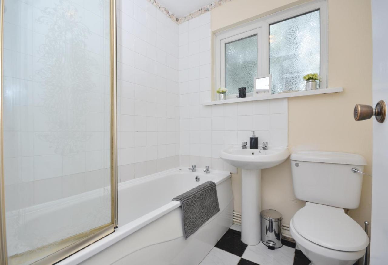 Bright Stylish 2 Bedroom Garden Apartment South Belfast Close To Everything 외부 사진