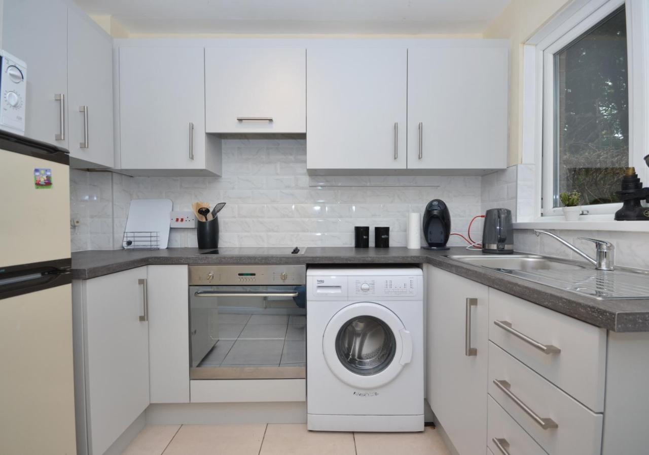 Bright Stylish 2 Bedroom Garden Apartment South Belfast Close To Everything 외부 사진